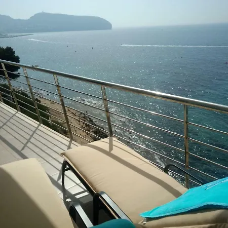 Bellas Vistas *